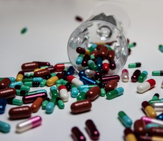 Koncerny BigPharma cisną na Niemcy by te zrezygnowały z reformy lekowej