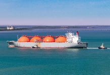 Japonia: Import rosyjskiego LNG ważny dla bezpieczeństwa energetycznego