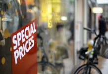 Niejasne ceny – Zalando, Media Markt, Sephora i Glovo z zarzutami naruszenia praw konsumentów