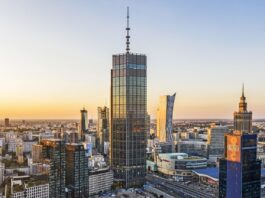 Varso Place z największym refinansowaniem w Polsce