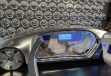 Mercedes uruchamia miliardowe inwestycje w elektromobilność