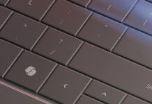 Notebooki z Microsoft Windows z klawiszem chatbota AI