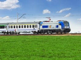 Na majówkę z PKP Intercity