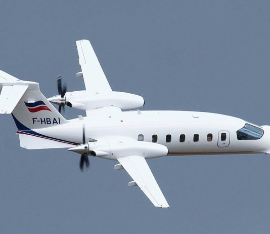 Bayakar kupuje Piaggio Aerospace