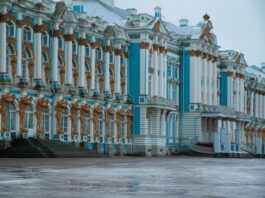 Luksusowe mieszkania w Moskwie i Sankt Petersburgu coraz droższe