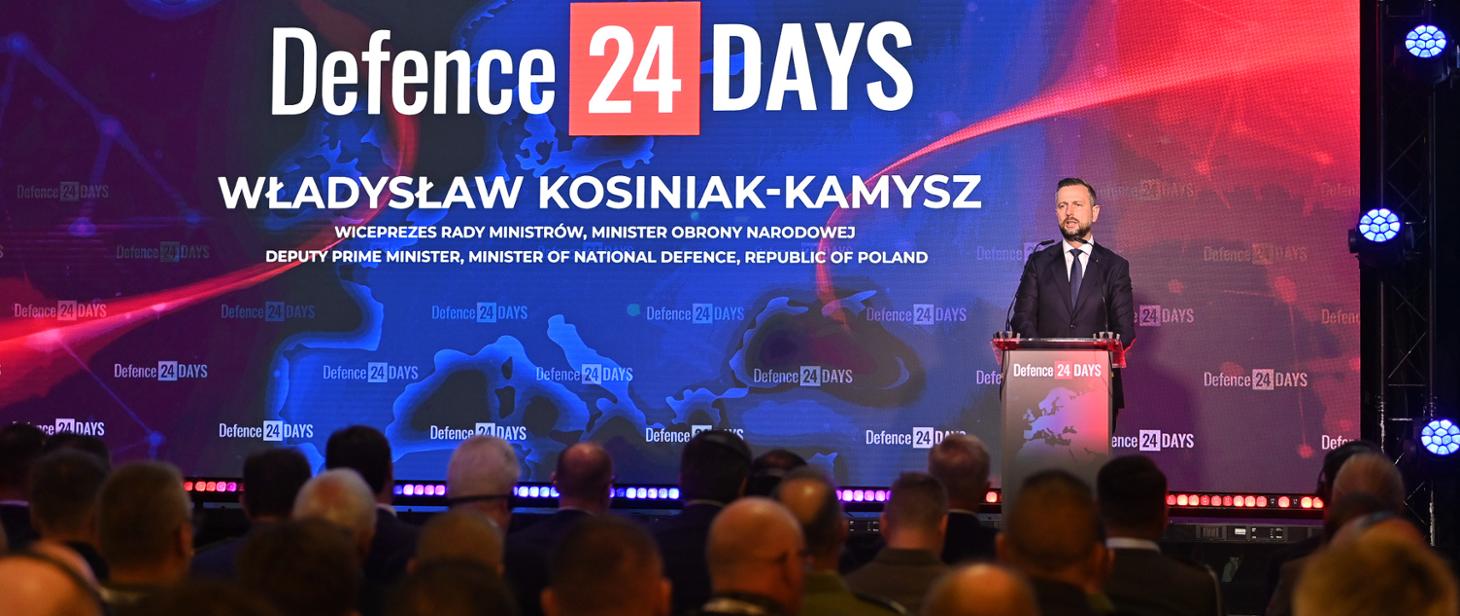 Defence24Days: kooperacja bałtycka, nowe Borsuki i serwis Abramsów