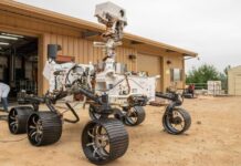 NASA: Oszczędnie wcale nie znaczy tanio